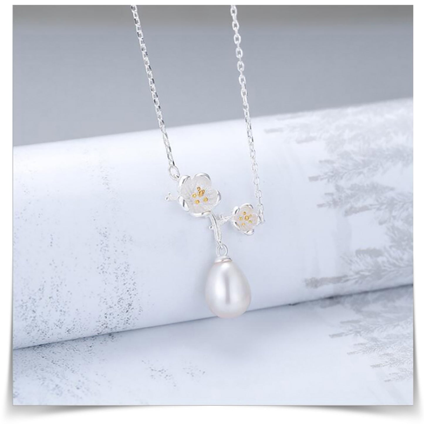 weißen Blüten mit elegante Süßwasserperle Halskette Geschenk für Frauen