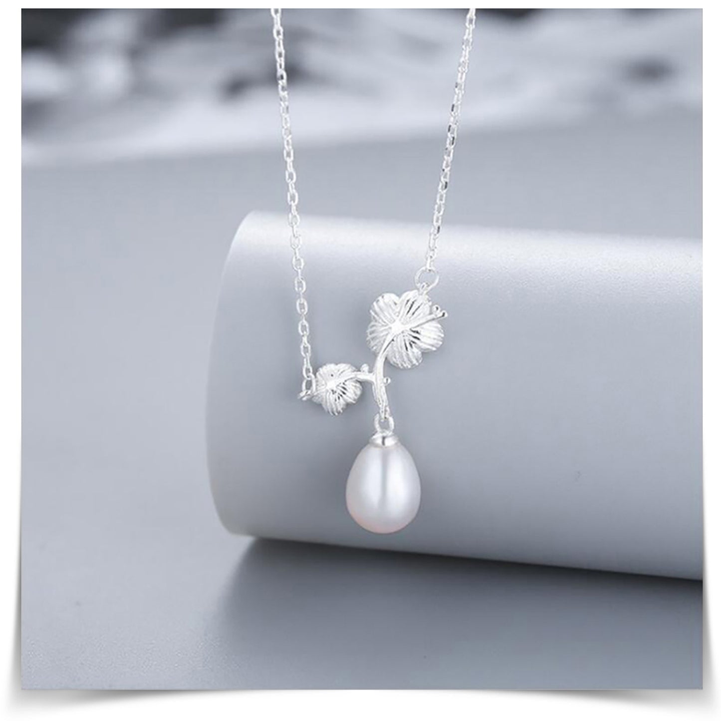 weißen Blüten mit elegante Süßwasserperle Halskette Geschenk für Frauen