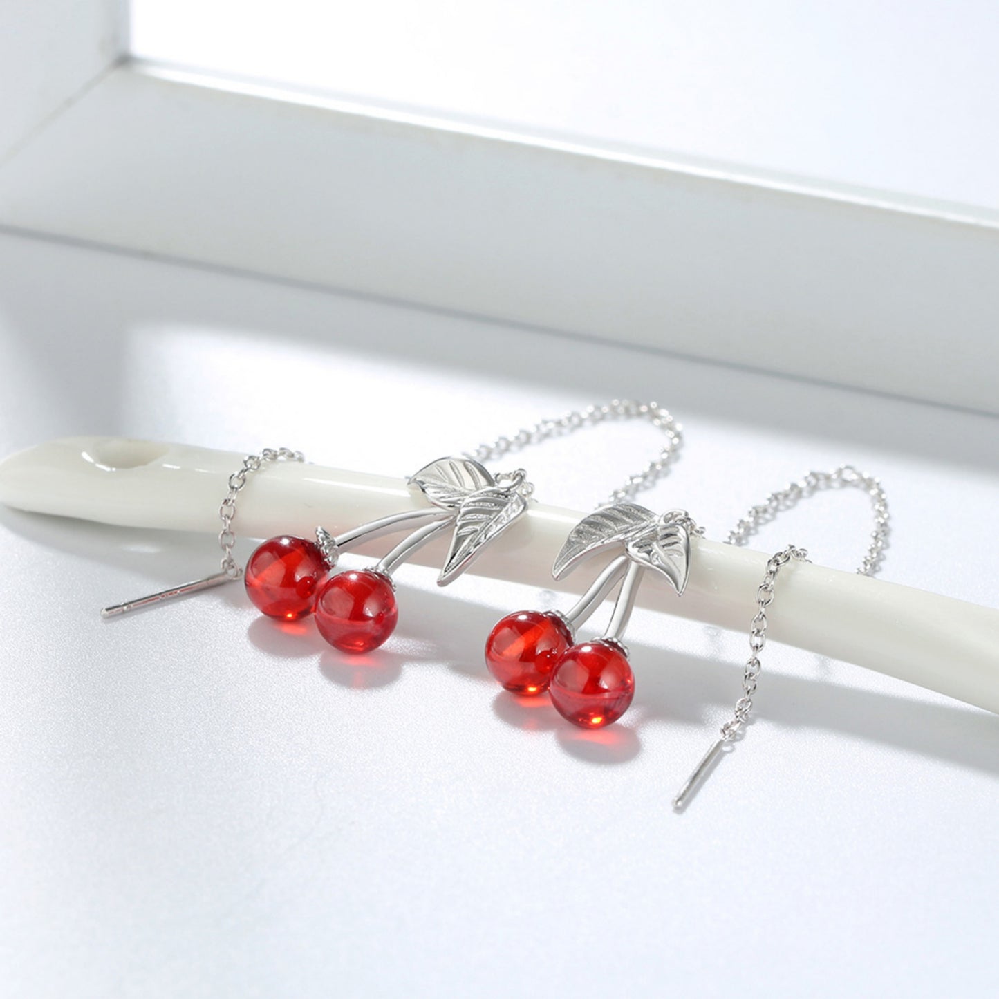 Elegante Kirschen-Ohrringe aus 925 Sterling Silber – Ein Fruchtig-Funkelnder Blickfang
