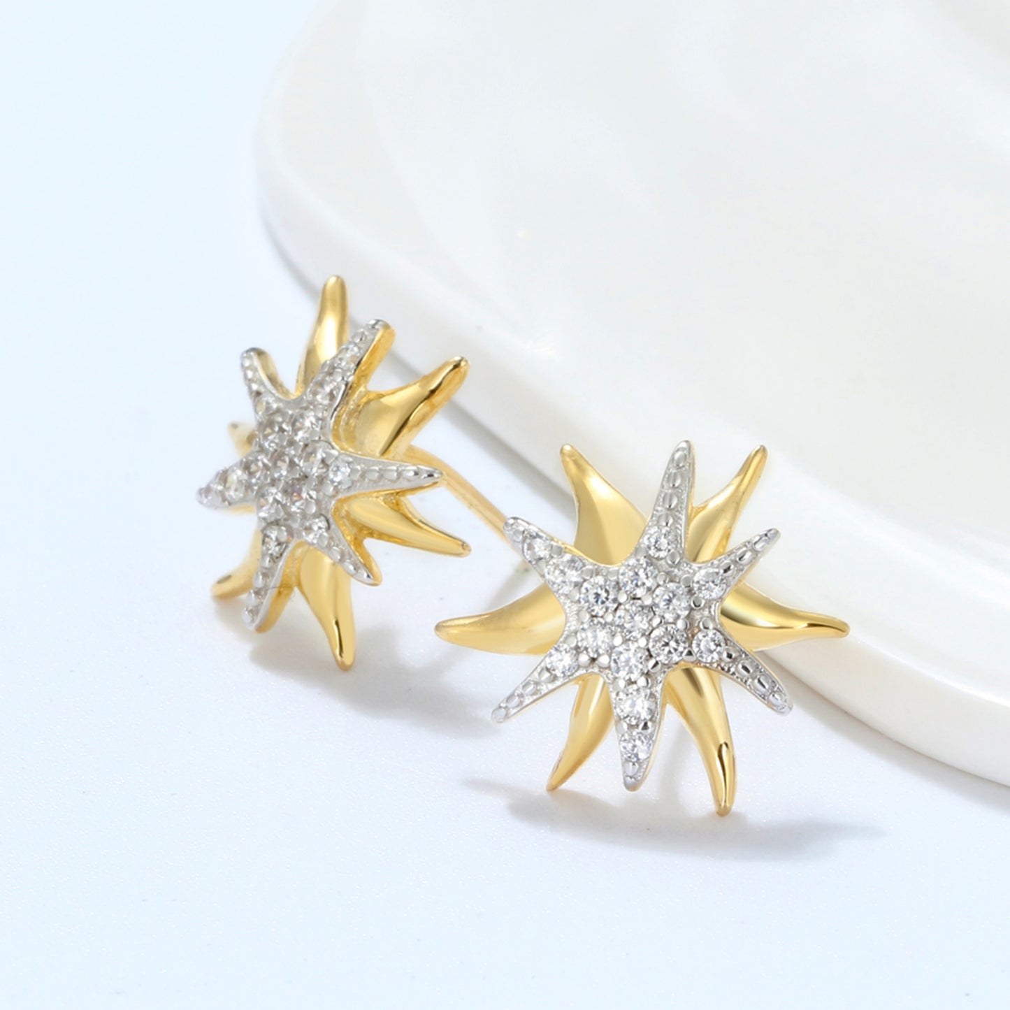 Strahlender Luxus: Elegantes Schmuckset aus 18K vergoldetem 925 Sterling Silber mit funkelnden Cubic Zirconia