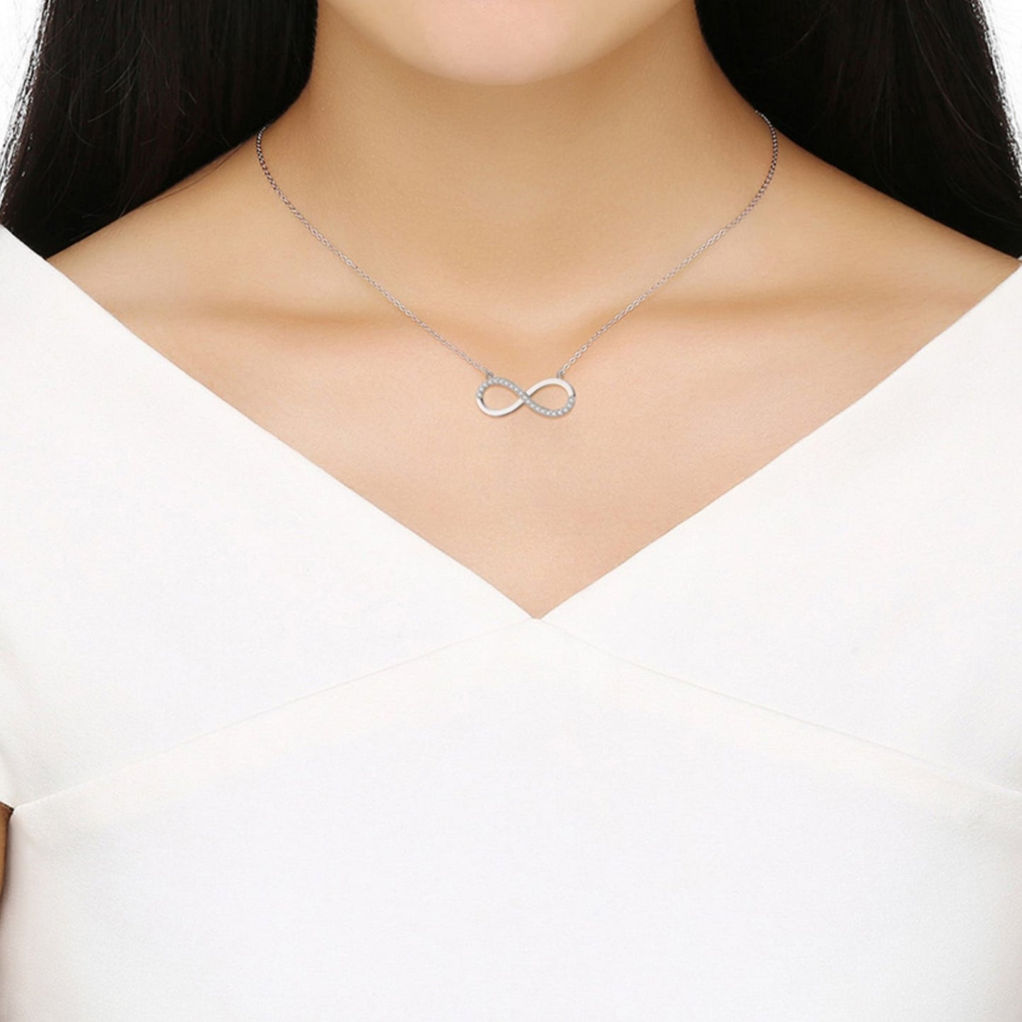 Elegantes Infinity Schmuckset aus 925 Sterling Silber mit Rhodium-Beschichtung