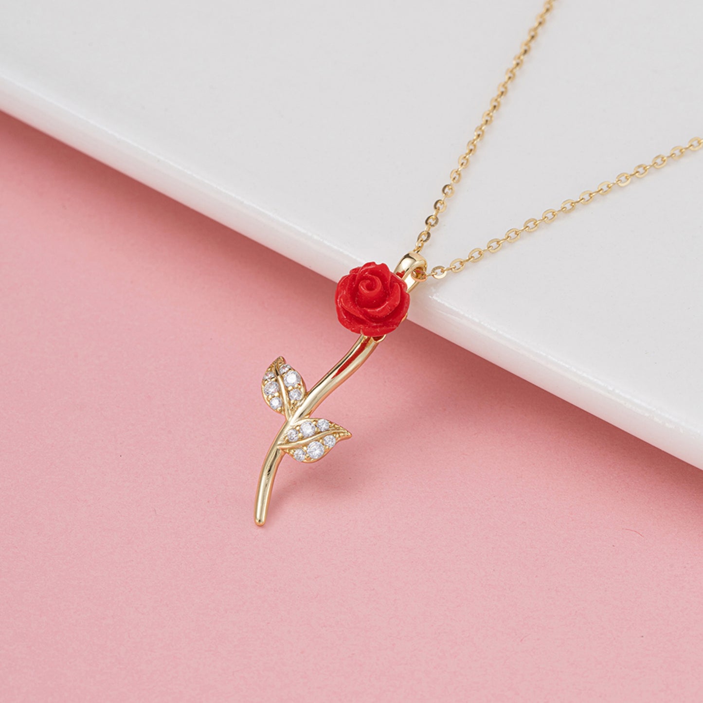 Zeitlose Romantik in Silber – Rosen-Halskette aus 925er Sterlingsilber als edles Geschenk für Frauen"