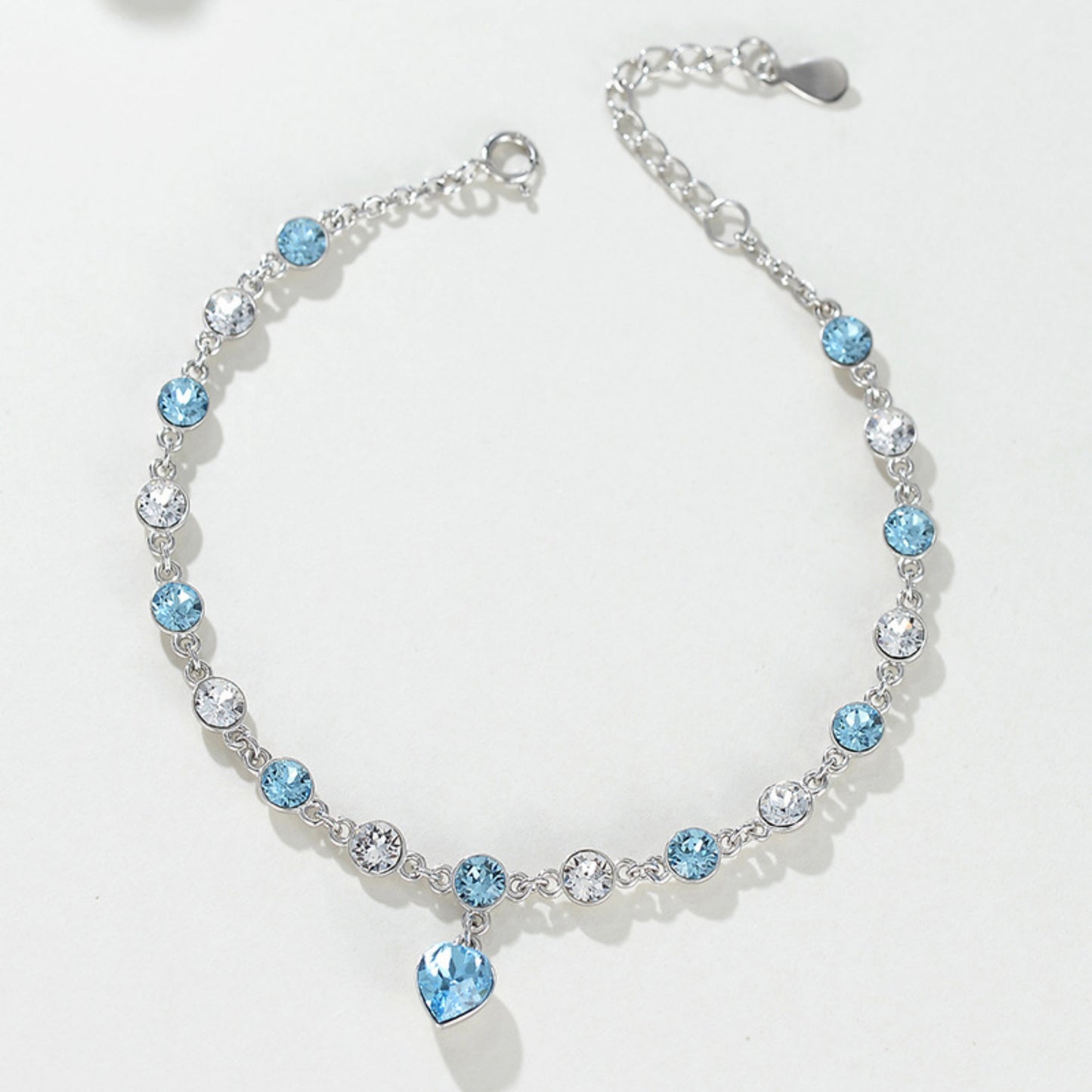 Elegantes 925er Sterling Silber Armband mit Herzanhänger und Swarovski-Kristallen