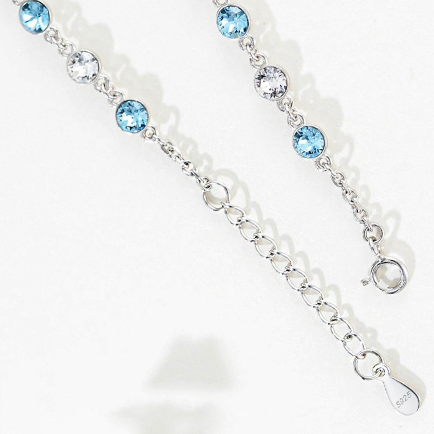 Elegantes 925er Sterling Silber Armband mit Herzanhänger und Swarovski-Kristallen